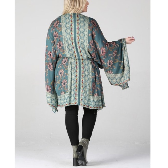 Plus Size Boho Gypsy Floral Wide Sleeve Kimono Cardigan Duster - Picture 2 of 4